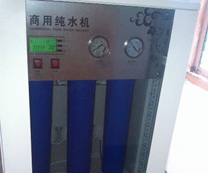 湖南昊楚科技有限公司,非標電控柜定制,廢氣處理控制系統,機電設備安裝,污水處理控制系統